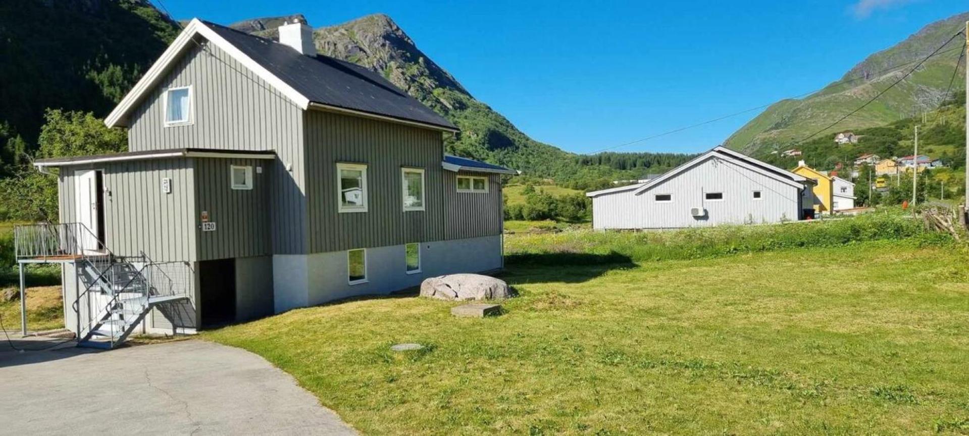 Landsbyhus I Lofoten Napp Esterno foto